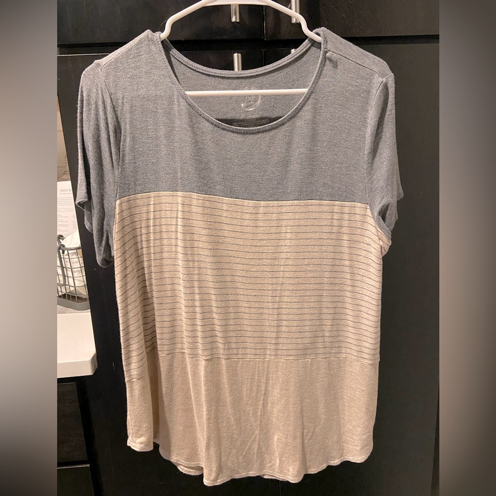 Maurice’s soft tshirt
